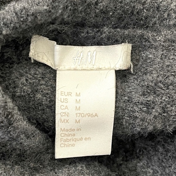 H&M Draped Cowl Neck Sweater Wool Blend Sz M Charcoal Gray Dropped Shoulders - Picture 6 of 7